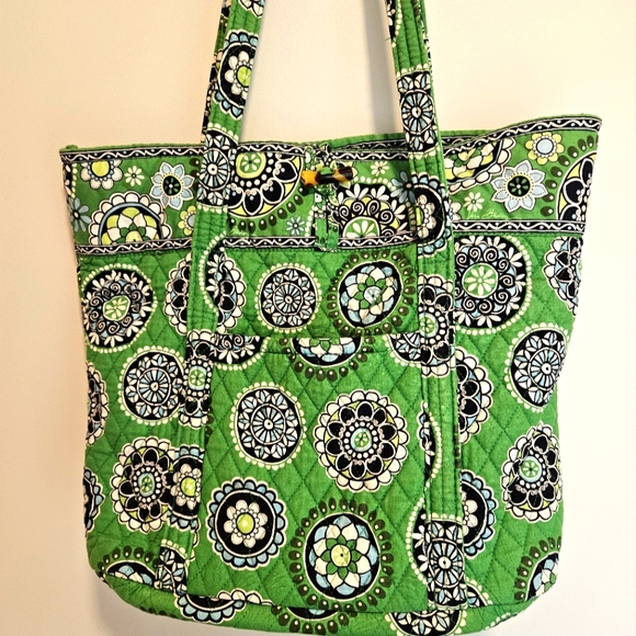 Vera Bradley Handbags - Vera Bradley Large Tote in Retired Cupcake pattern.